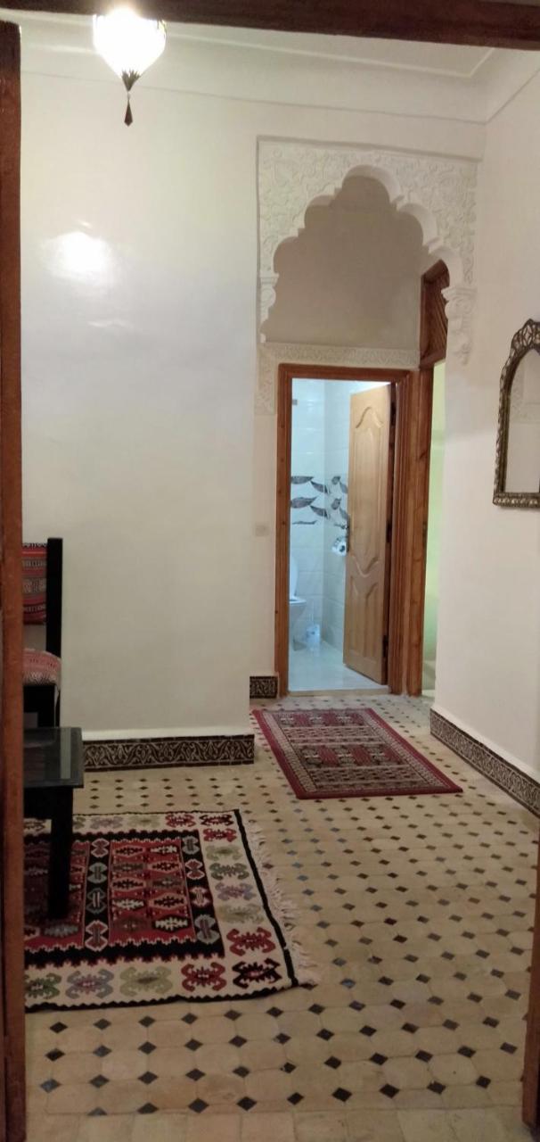 Dar Hajar شقة *